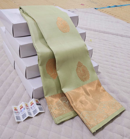 YCKMDSS09-52 Silk Saree