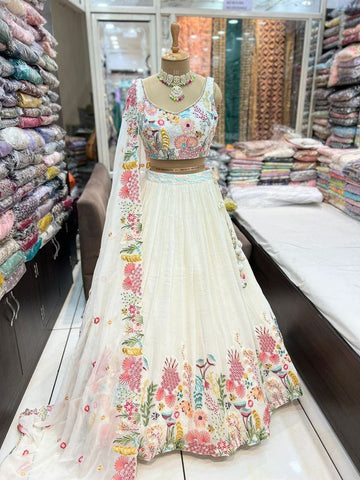 YCKD04-01 Lehenga