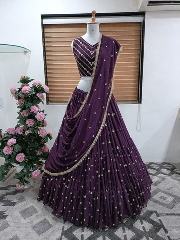 YCKD04-13 Lehenga